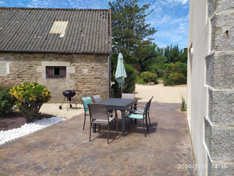 Villa Chez Denise Saint-Pol-de-Léon Esterno foto